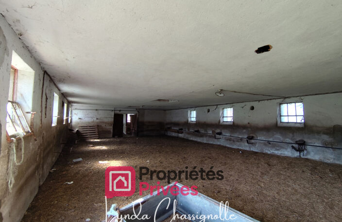 Corps de ferme à réhabiliter - Beau potentiel — photo 5