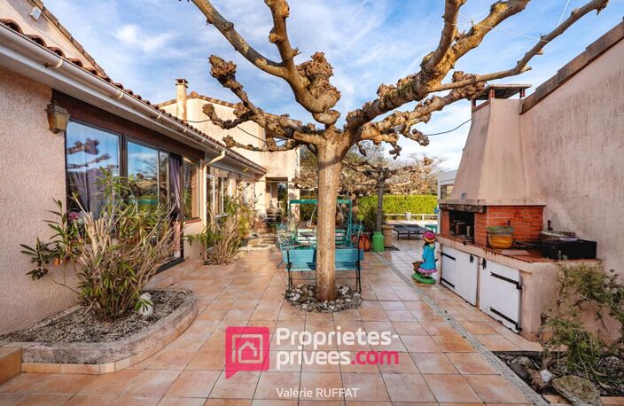 Maison  familiale Saint Jory 8 pièce(s) 190 m2 avec grand jardin et piscine — photo 4