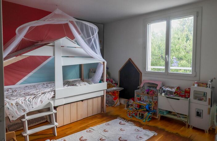 Maison Saint Thibault Des Vignes 6 pièce(s) 119m2 — photo 5