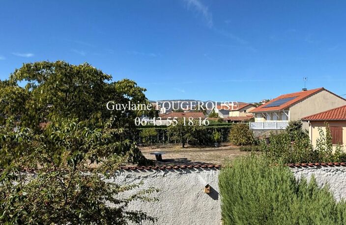 Appartement T3 lumineux avec terrasse, vue dégagée et parking sécurisé à Montbrison — photo 2