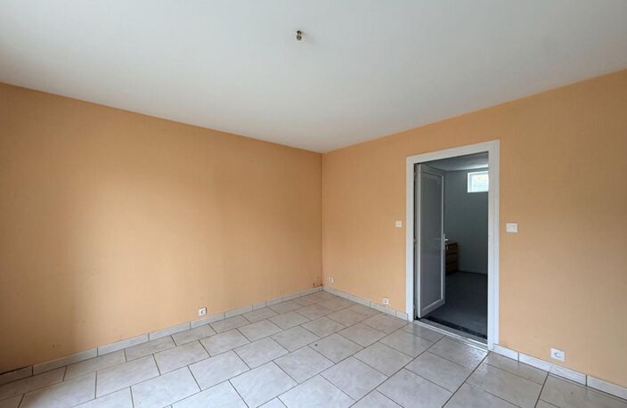 Maison à rénover - 30 minutes de Dijon - 7 pièces - 158 m2 — photo 5