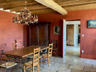 La Crèche (79) ,Manoir du XVe siècle de 375 m², 9 chambres, piscine, nombreuses dépendances, 2 hectares — photo 3