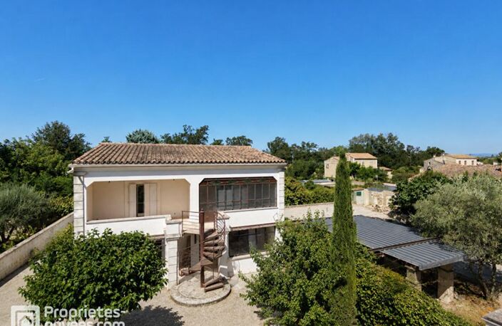 Investissement Locatif - Maison composée de 3 appartements avec jardin et stationnement sécurisé - 312 000 Euros — photo 2