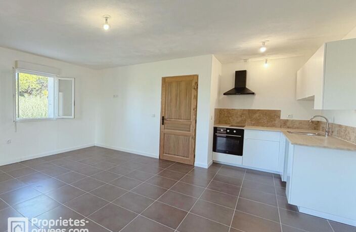 Investissement Locatif - Maison composée de 3 appartements avec jardin et stationnement sécurisé - 312 000 Euros — photo 5