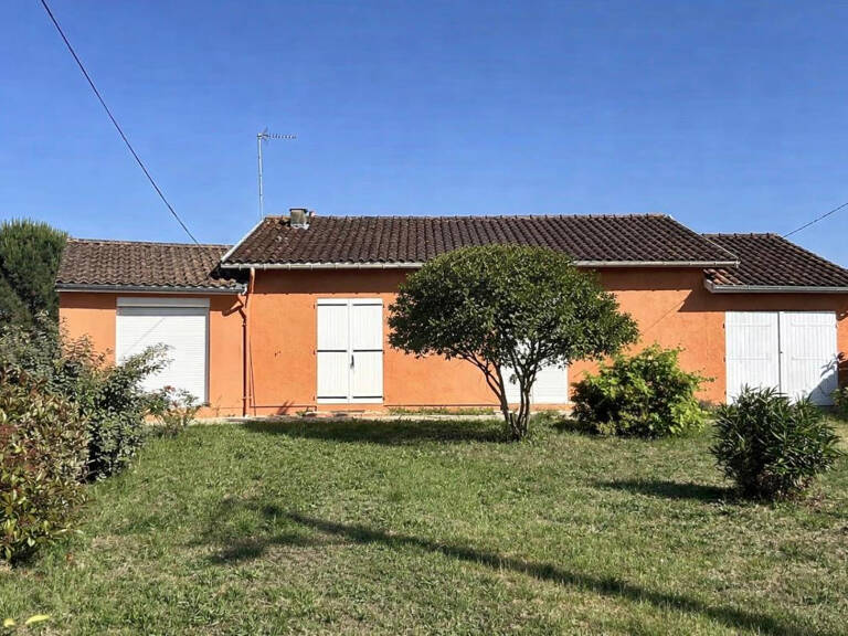 Maison de ville au coeur de Saint-André de Cubzac (33240) - 94 m2 habitables - 5 Pièces - 3 Chambres - Terrain  de 480 m2 - Piscinable — photo 1