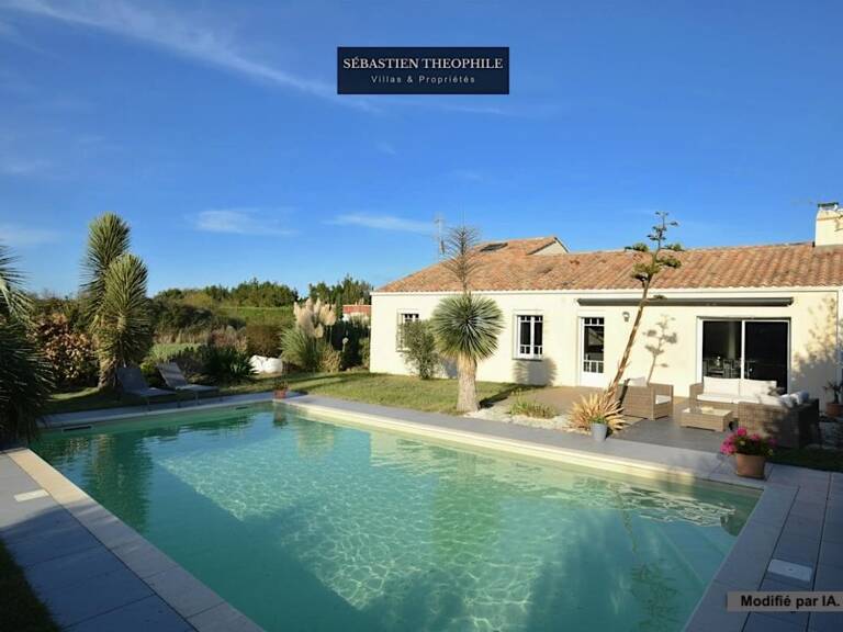 Propriété T7 avec piscine — photo 1