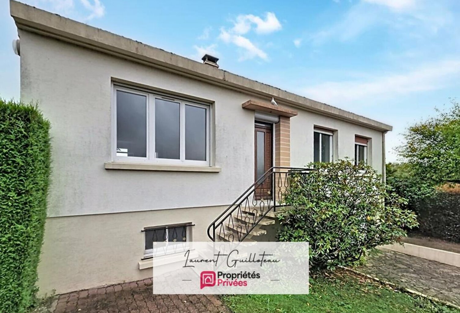 Maison Saint Aubin des Ormeaux 5 pièces 103 m2 — photo 1