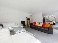 Au Bono, une maison contemporaine avec logement indépendant et jardin fruitier — photo 2