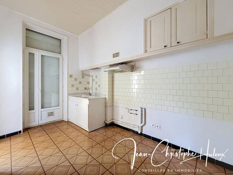 Appartement Nimes 2 pièce(s) 58 m2 avec terrasse — photo 1