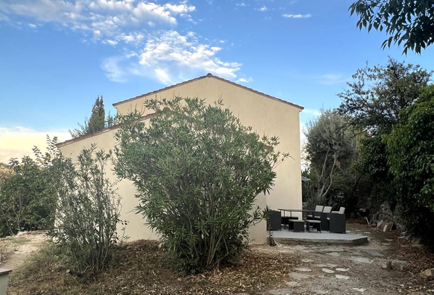 Maison familiale 5pièces avec suite parentale en RDC et box — photo 1