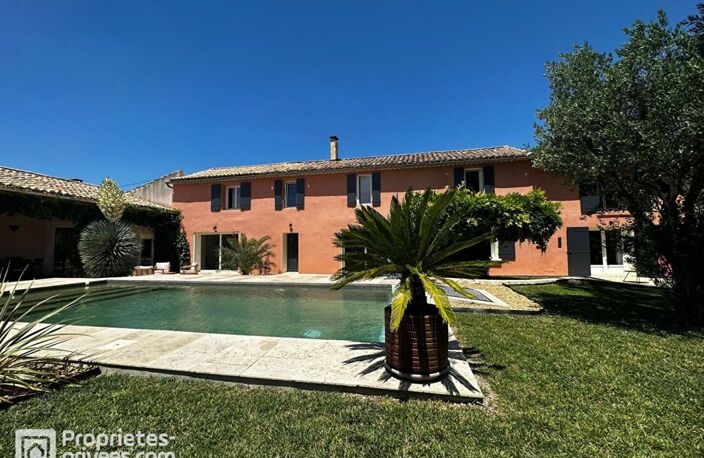 Mas entièrement rénové, 8 pièces, 308 m², ORANGE SUD — photo 3