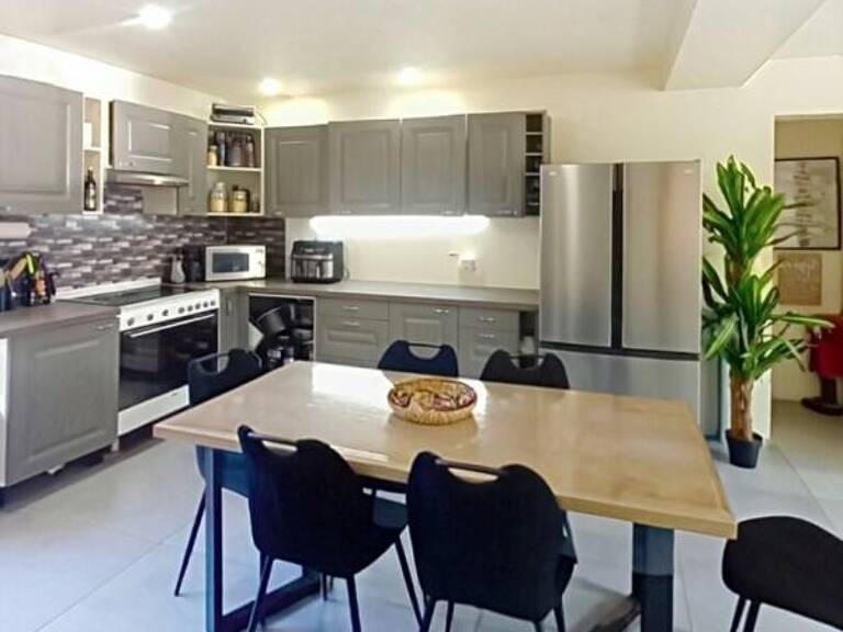 PUGET SUR ARGENS Appartement climatisé 2 terrasses 3 chambres 105 m2 — photo 1