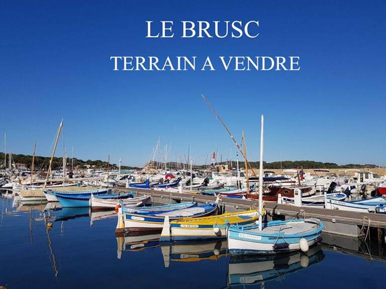 LE BRUSC - 10 MINUTES A PIED DE LA PLAGE DU CROS - TERRAIN  1052 m2 — photo 1