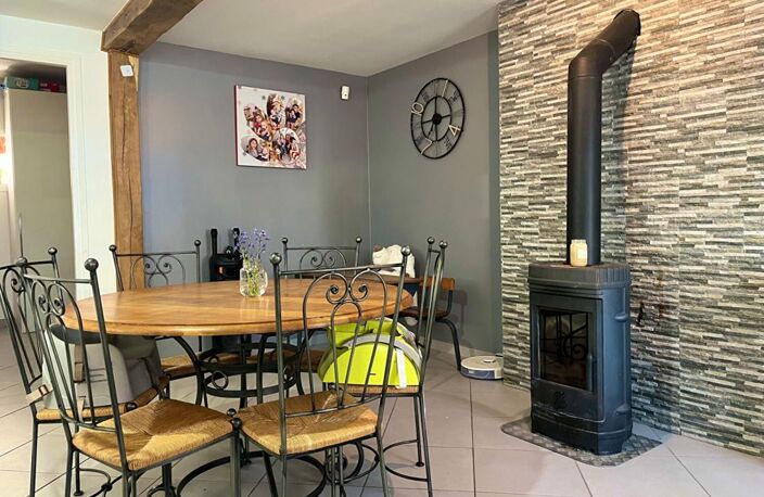 Maison à Ressons-sur-Matz : 5 pièce(s) 95 m2 — photo 2