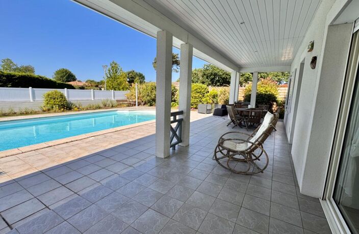 Villa plain-pied avec piscine — photo 4