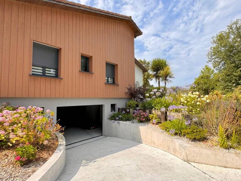 VILLA SUR VASTE SOUS-SOL DE 100 m²  ! — photo 1