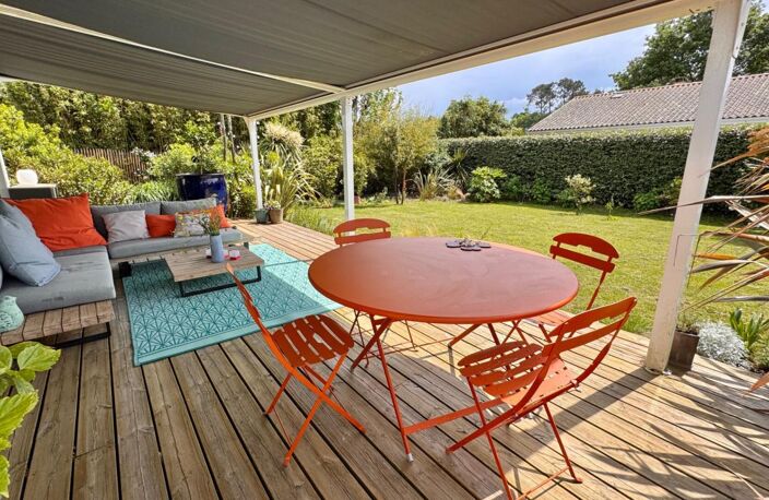 Superbe villa de plain-pied, sur beau jardin intimiste — photo 2