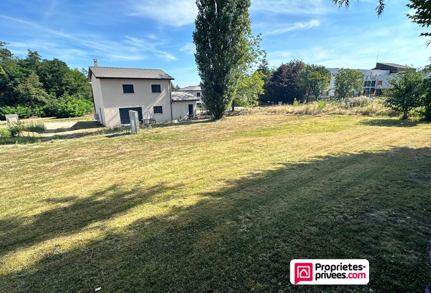 Terrain viabilisé Saint Bonnet De Mure 479 m2 libre de tout constructeur — photo 1