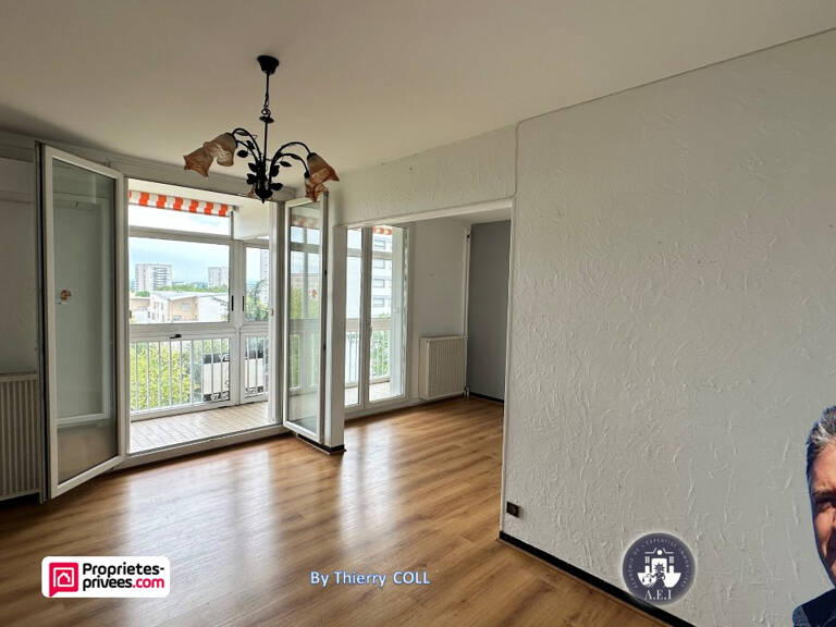 Appartement Vénissieux 4 pièce(s) 81.63 m2 — photo 1