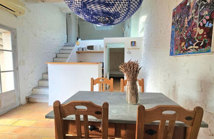 Opportunité exceptionnelle pour investisseurs : grande maison avec terrasse — photo 3