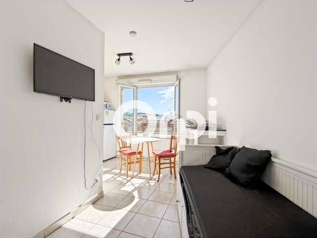 Investissement ou premier achat à Saint-Symphorien-sur-Coise : studio fonctionnel et bien situé ! — photo du bien