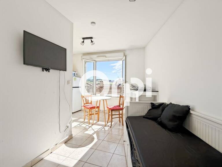 Investissement ou premier achat à Saint-Symphorien-sur-Coise : studio fonctionnel et bien situé ! — photo 1