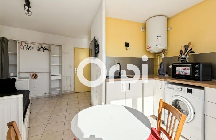 Investissement ou premier achat à Saint-Symphorien-sur-Coise : studio fonctionnel et bien situé ! — photo 4