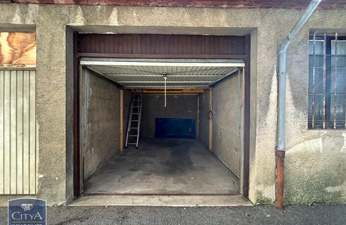 Location garage  12 m² à Chambéry (73000) — photo 2