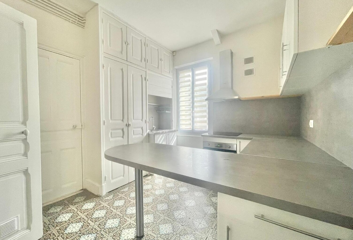 Location appartement 4 pièces 85 m² à Saint-Péray (07130) — photo 1