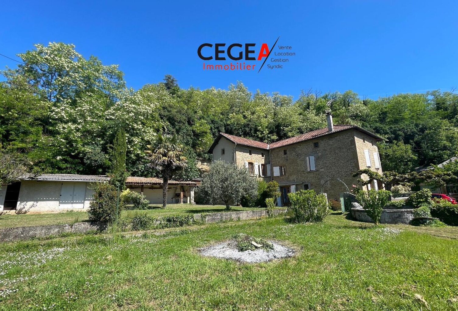 Vente maison  117 m² Anjou (38150) — photo 1