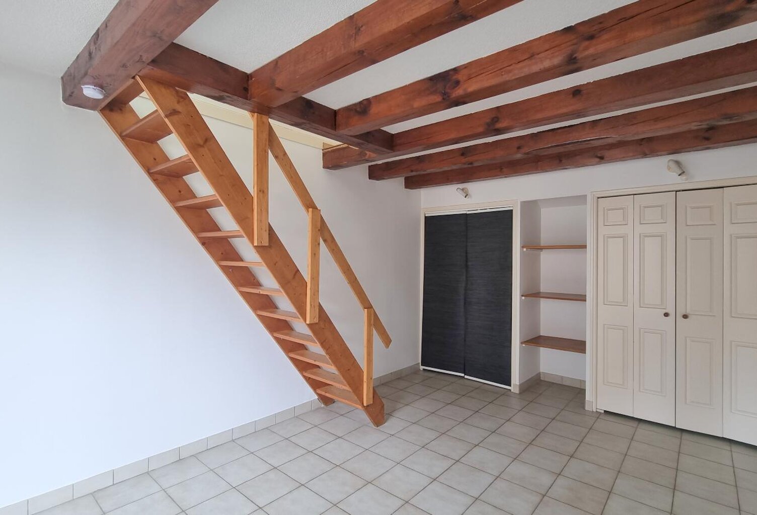 Location appartement 2 pièces 34 m² à Tours (37000) — photo 1