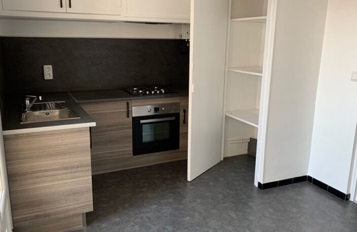 Location appartement 2 pièces 50 m² à Perpignan (66000) — photo 4
