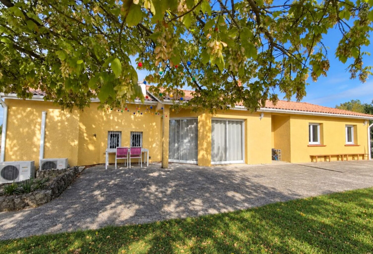 Maison — photo 1