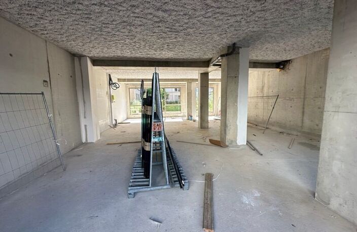 Murs commerciaux — photo 2