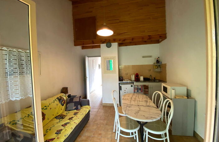 Appartement meublé 25 m² avec balcon couvert vue forêt, — photo 2
