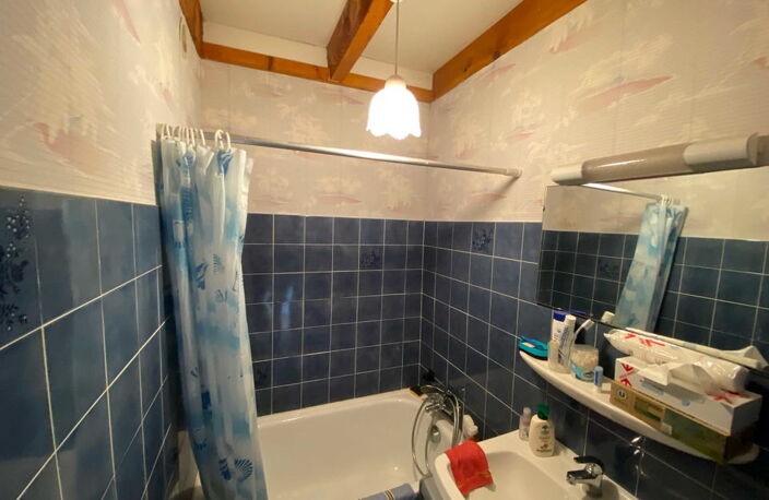 Appartement meublé 25 m² avec balcon couvert vue forêt, — photo 5