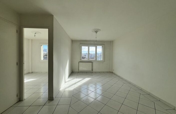 Appartement T3 51.7m² — photo 2