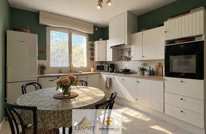 Maison familiale de 145 m² à Malemort — photo 4