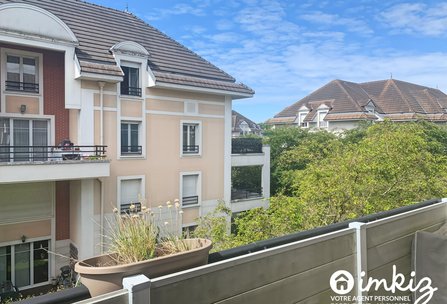 Émerainville Gare (7 min) – Duplex 'Esprit Maison' — photo 1