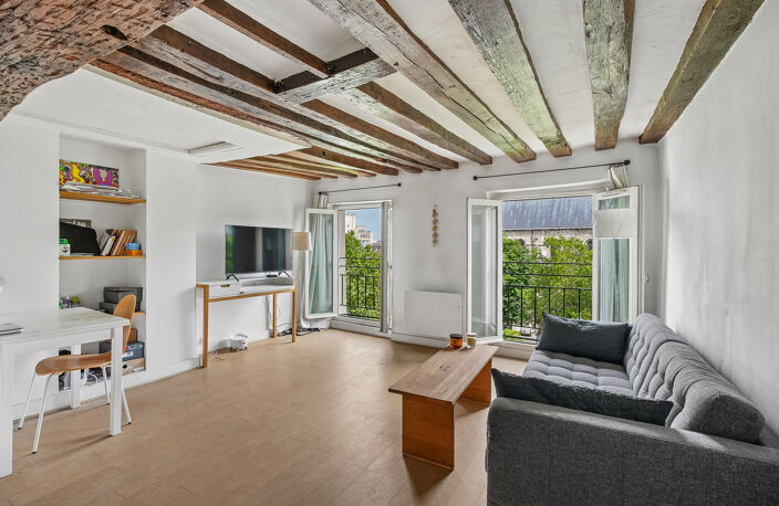 PARIS 6 - 2 PIECES 42 M2- VUE EGLISE SAINT GERMAIN DES PRES — photo 4