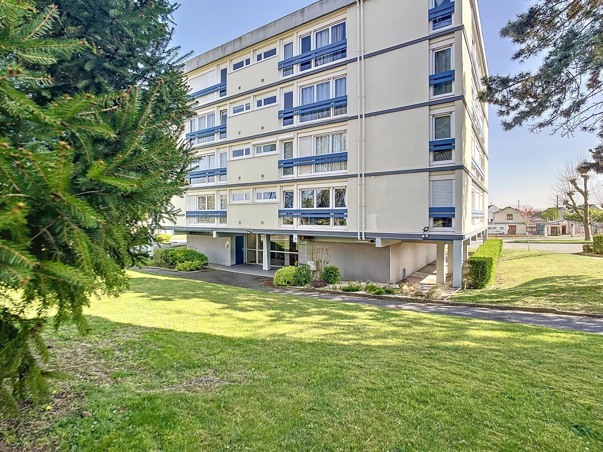 Appartement 4 pièces 79 m² · à Laon · 79 m² · 84 500 €