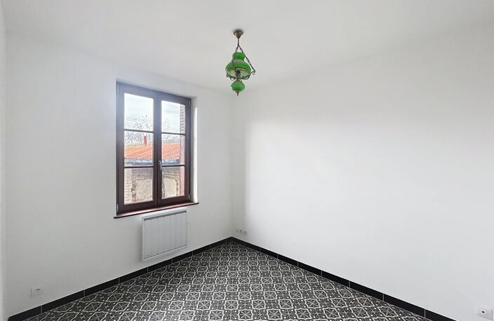 MAISON DE VILLE 5 PIECES - LAON — photo 4