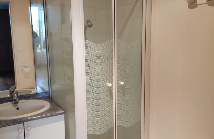 Studio vue sur Loire dans belle propriété - Eau + chauffage — photo 4