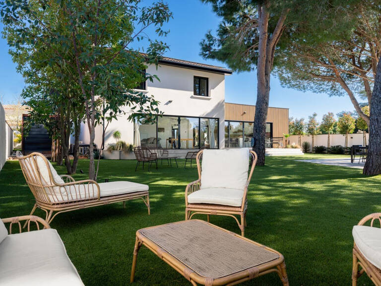 Dépt Hérault (34), à vendre PEROLS Maison P6 de 210m2 - Pisc — photo 1