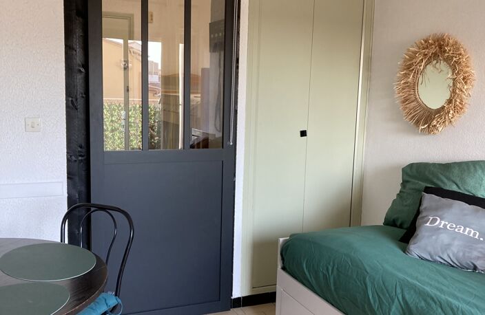 Vente Appartement 1 pièce — photo 2