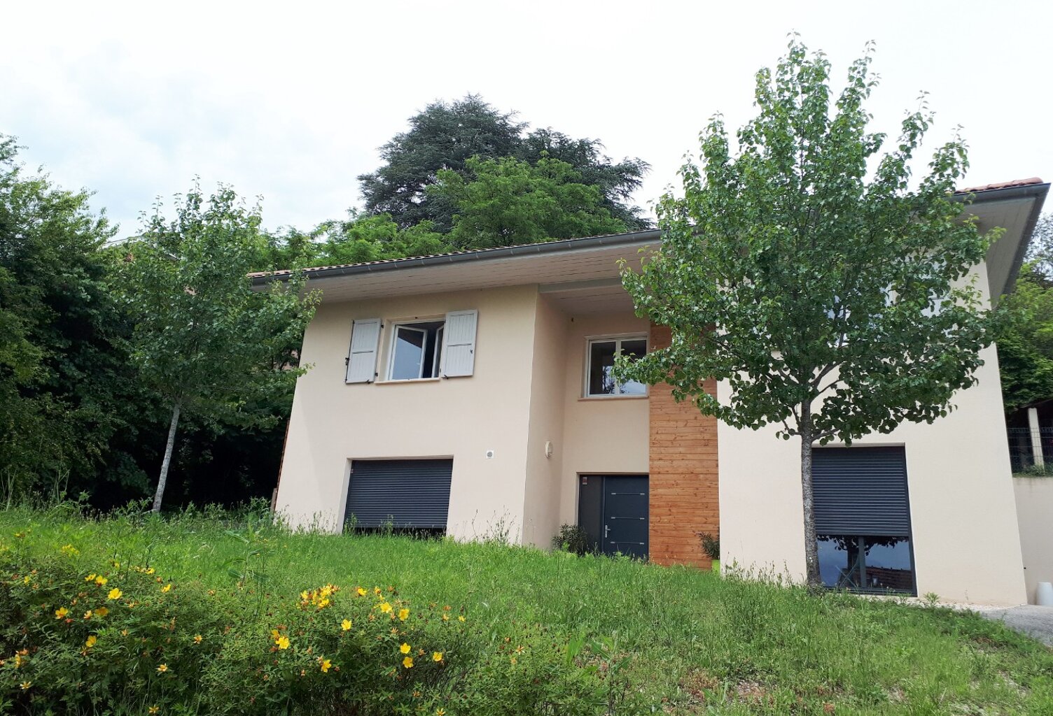 Location maison 4 pièces 123 m² à Beynost (01700) — photo 1