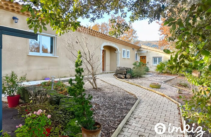 2 Maisons de plain pied de 9 et  4 pièces piscine — photo 4
