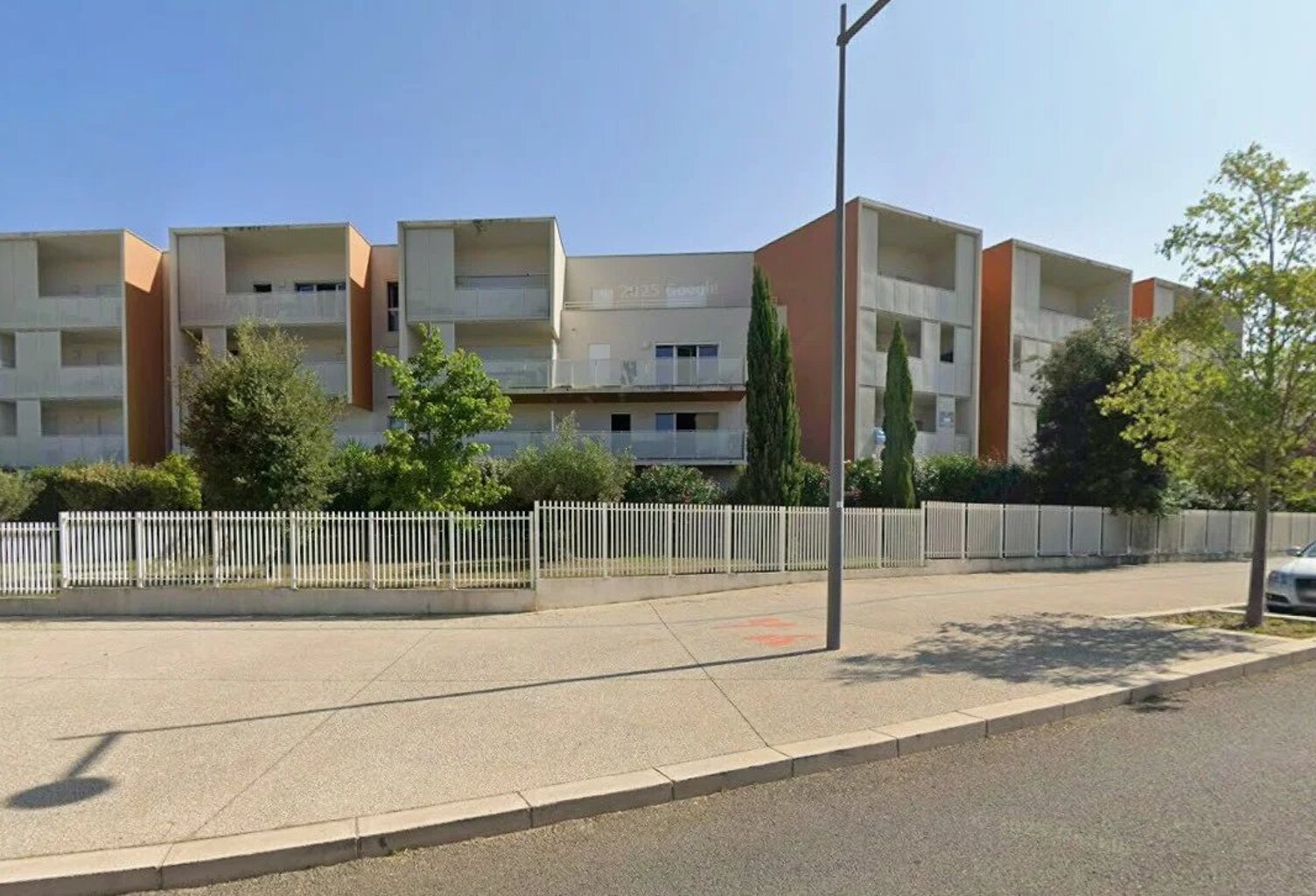 Réf. 10 182 - VIAGER LIBRE - JUVIGNAC (34) — photo 1