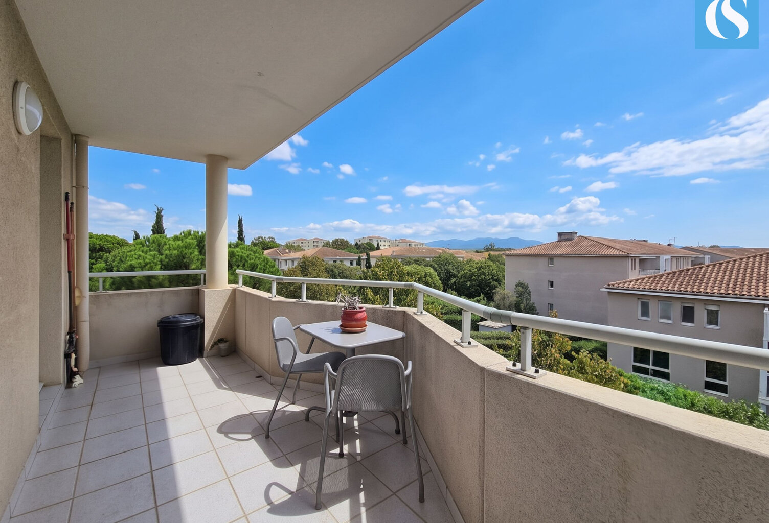 Secteur Bagatelle - Appartement T4 de 83m2 au 3ème étage, ex — photo 1