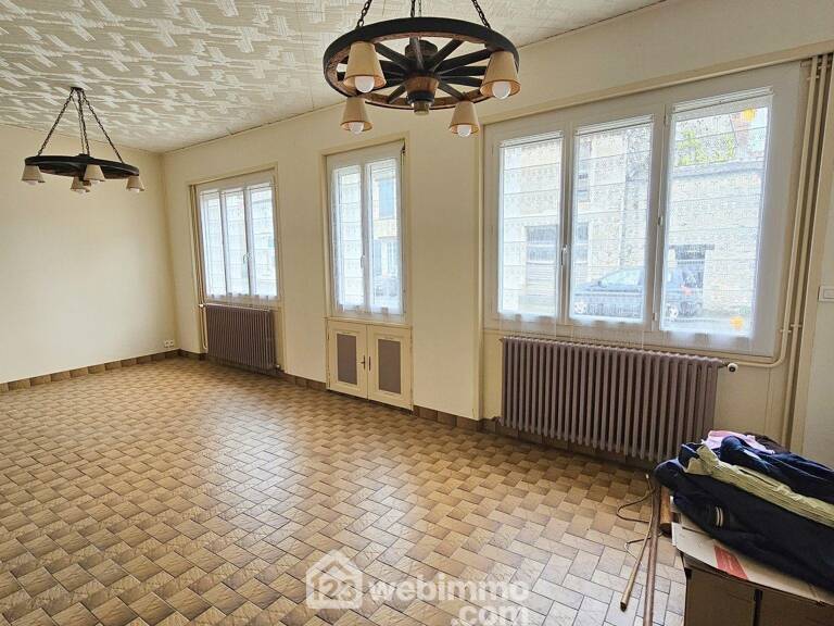 Maison - 146m² - Tousson — photo 1